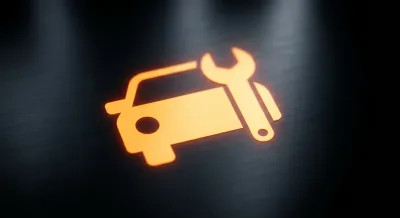 Gros plan du voyant orange voiture avec clé sur le tableau de bord d'une Opel.